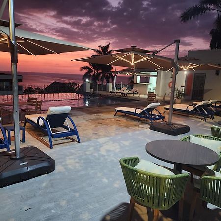 Hotel 39 Jamaica Montego Bay Buitenkant foto
