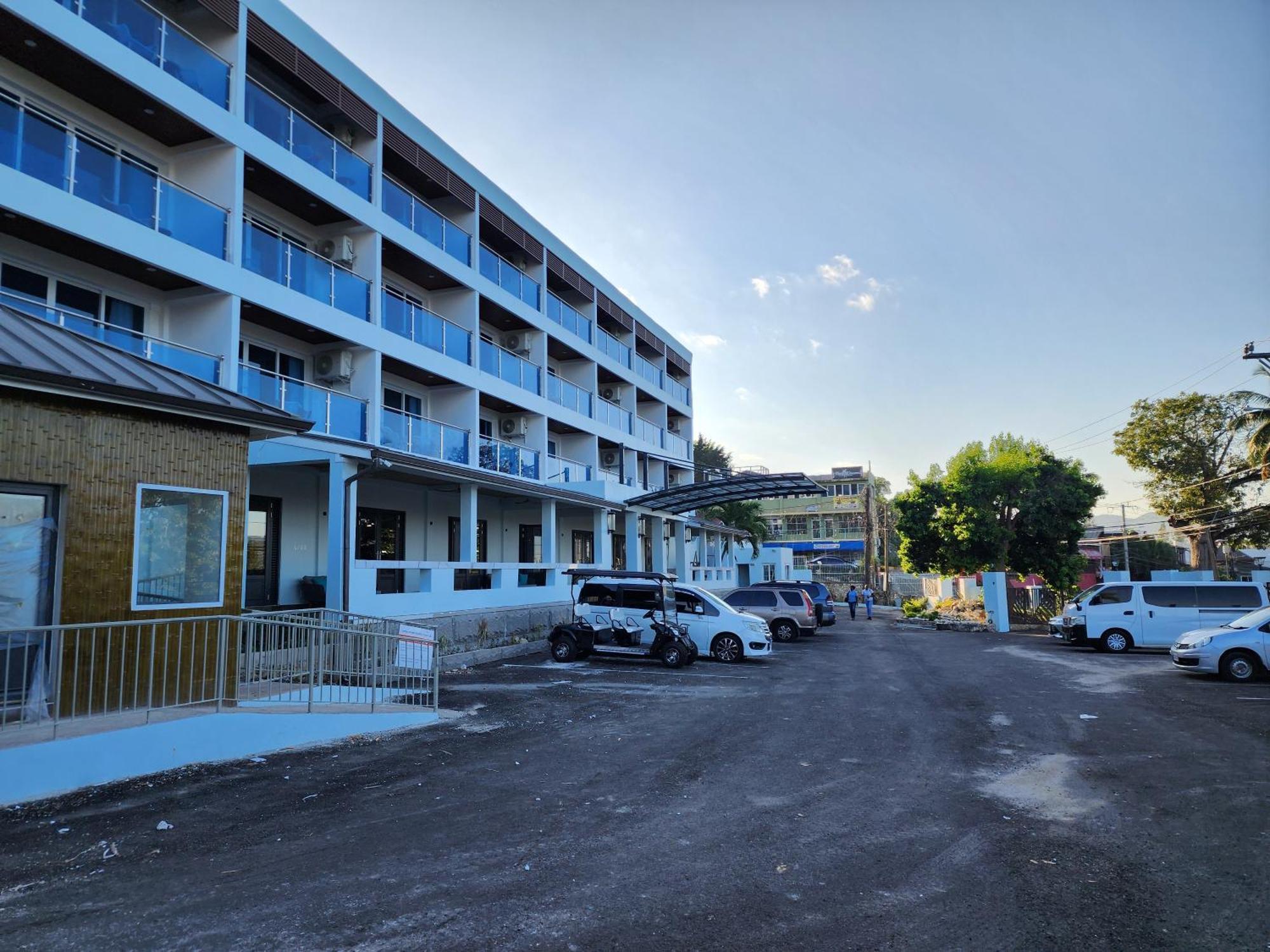 Hotel 39 Jamaica Montego Bay Buitenkant foto