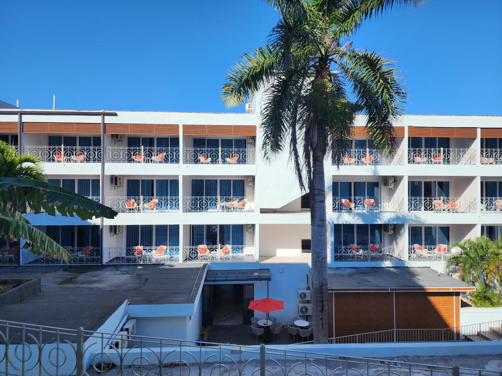 Hotel 39 Jamaica Montego Bay Buitenkant foto