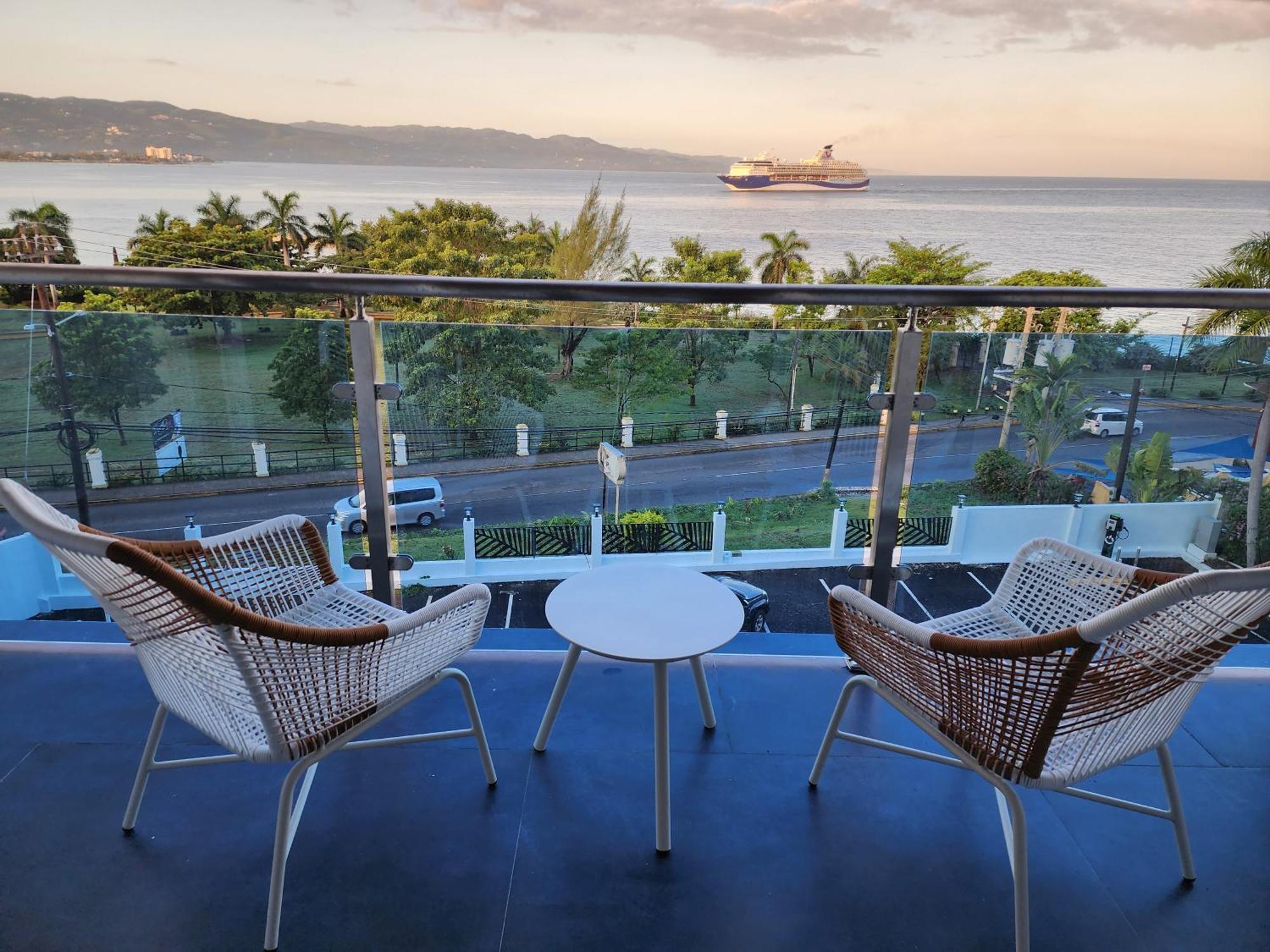 Hotel 39 Jamaica Montego Bay Kamer foto