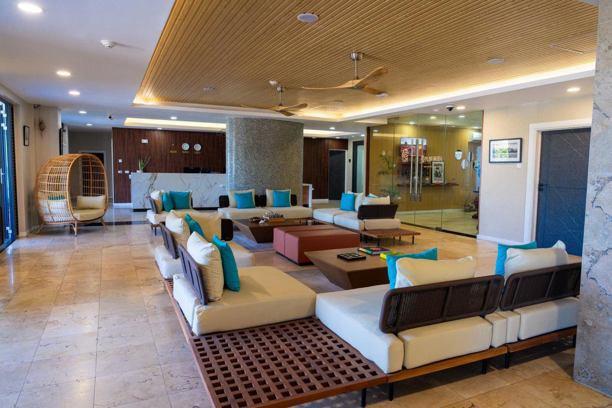Hotel 39 Jamaica Montego Bay Buitenkant foto